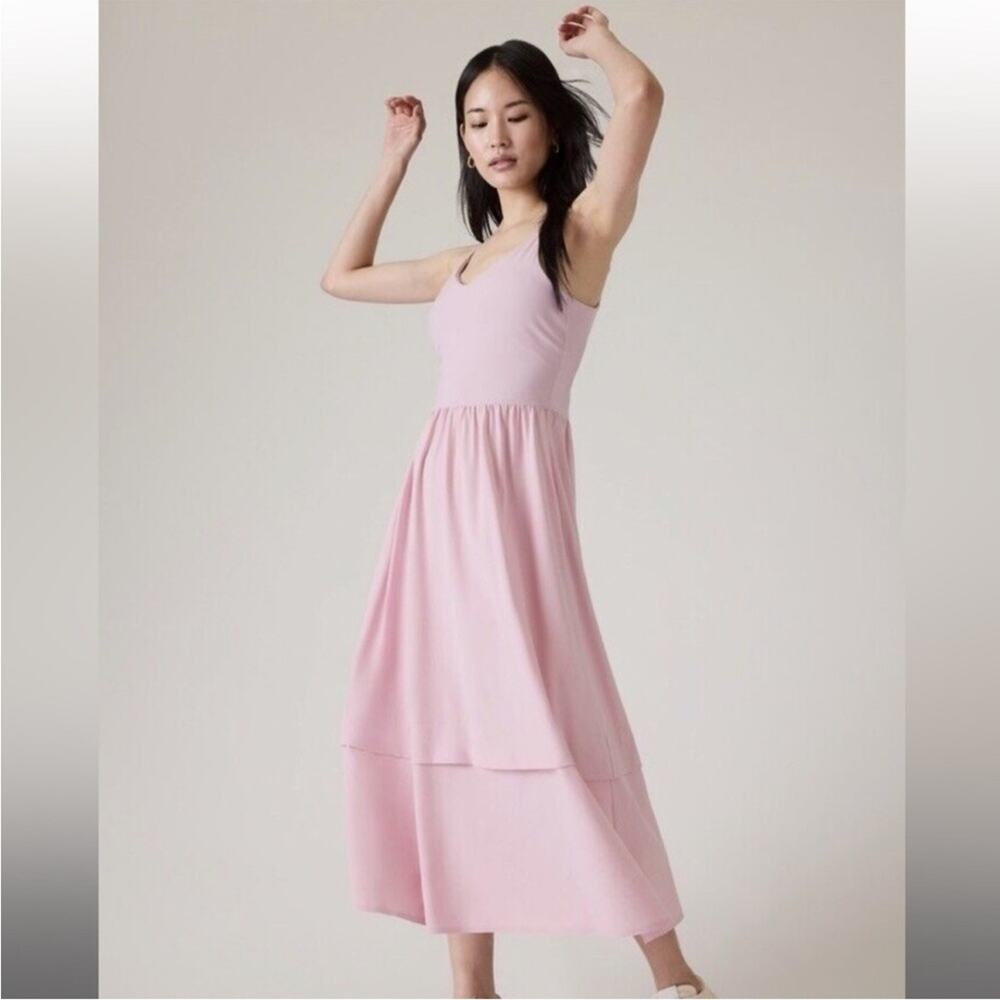 Athleta Elation V-Neck Hybrid Dress Begonia Pink Sz S